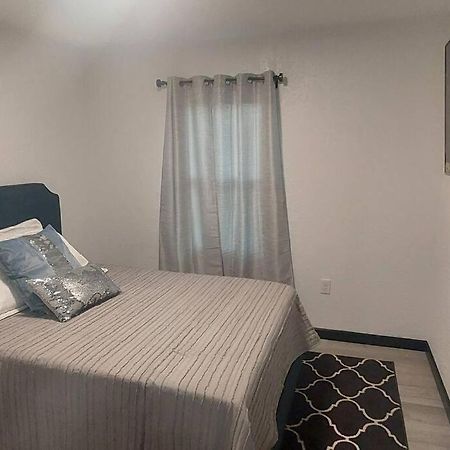 טבארס Bungalow Overlooking Lake Dora! מראה חיצוני תמונה
